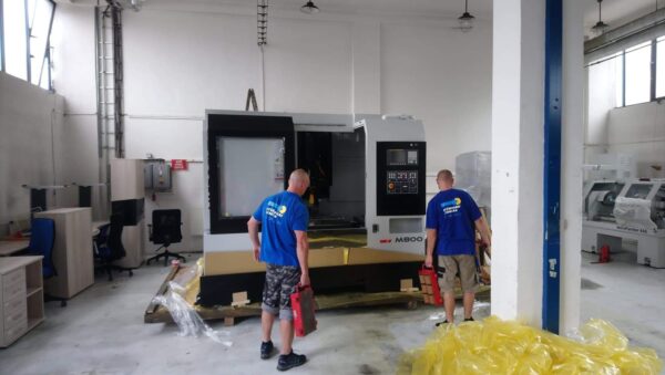 Stěhování strojů