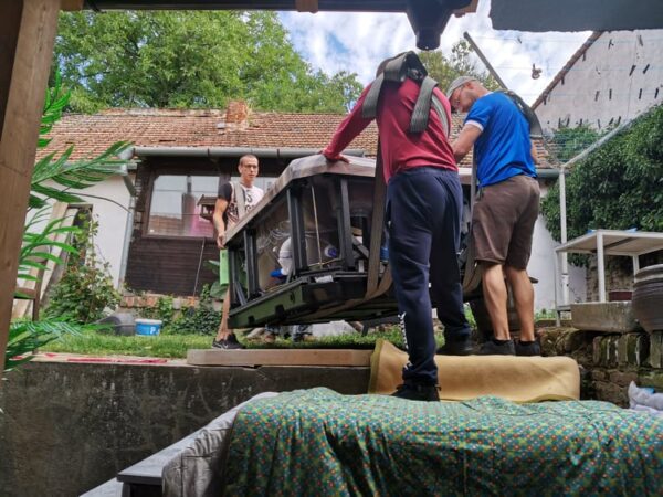 Stěhování vířivky